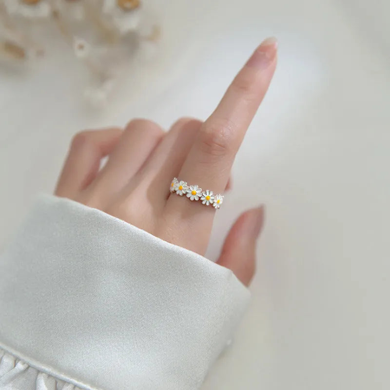 Daisy Flower Rings