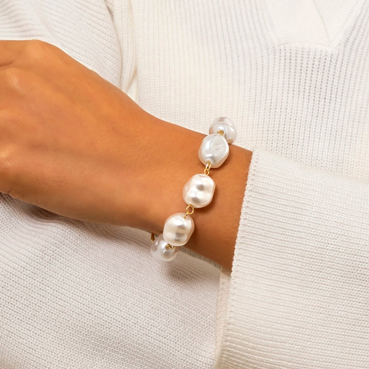 Unique Pearl Bracelet