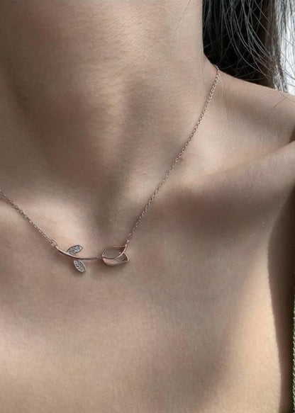 Tulip Necklace