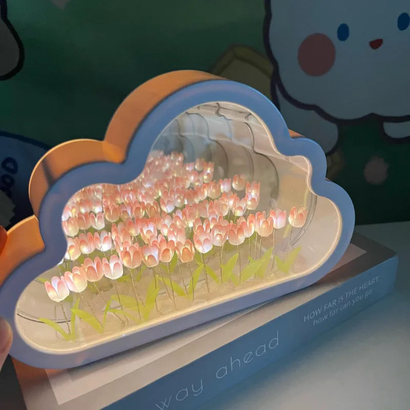 Cloud Tulip garden lamp