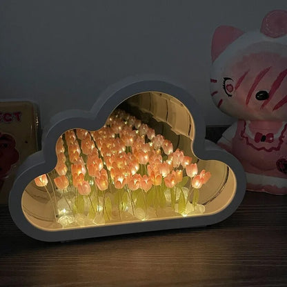 Cloud Tulip garden lamp