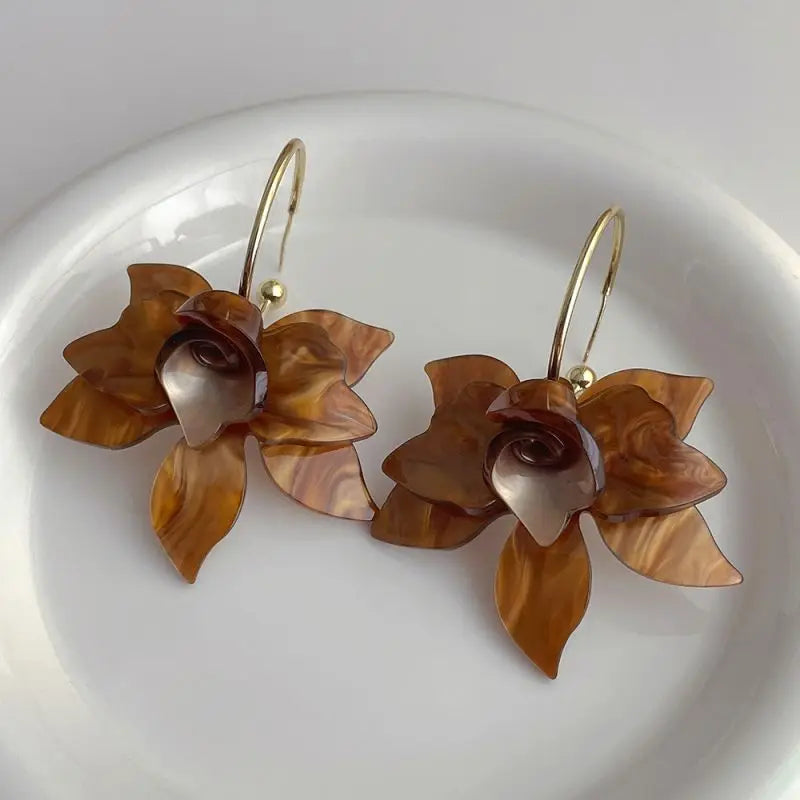 Maple Leaf Earring