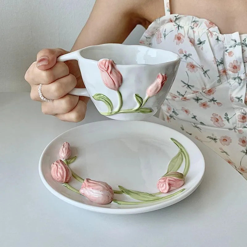 Tulip Ceramic Set